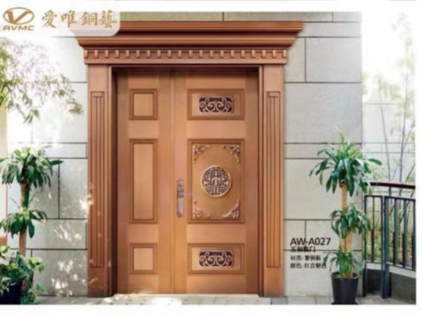 銅門需要保養(yǎng)嗎？入戶銅門廠家愛唯銅藝為您分享銅門的保養(yǎng)方法