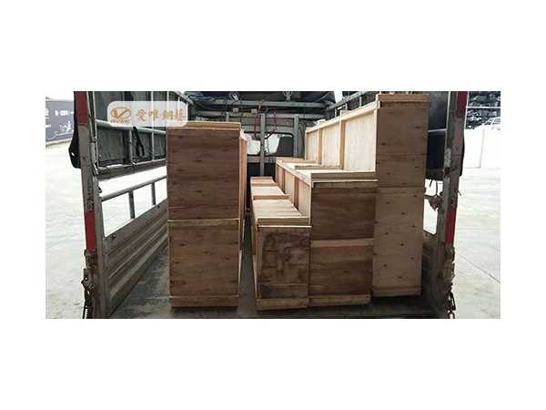 銅門制作廠家需要注重創(chuàng)新、產(chǎn)品、服務(wù)！